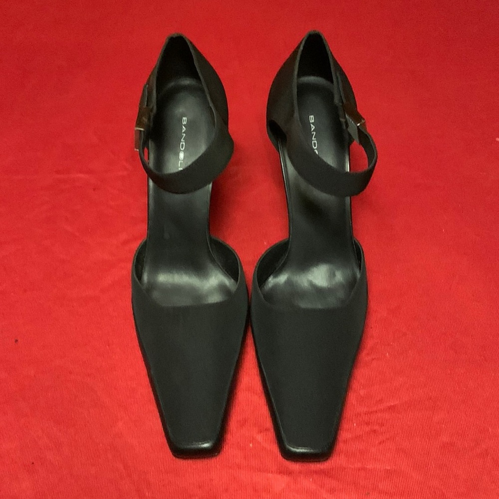 Black cloth and leather Bandolino 2” heels with silver buck strap size 10